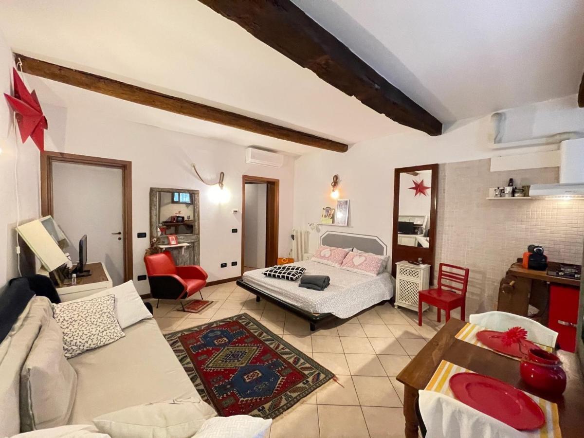 Ferienwohnung La Casa Degli Zii Ferrara Exterior foto