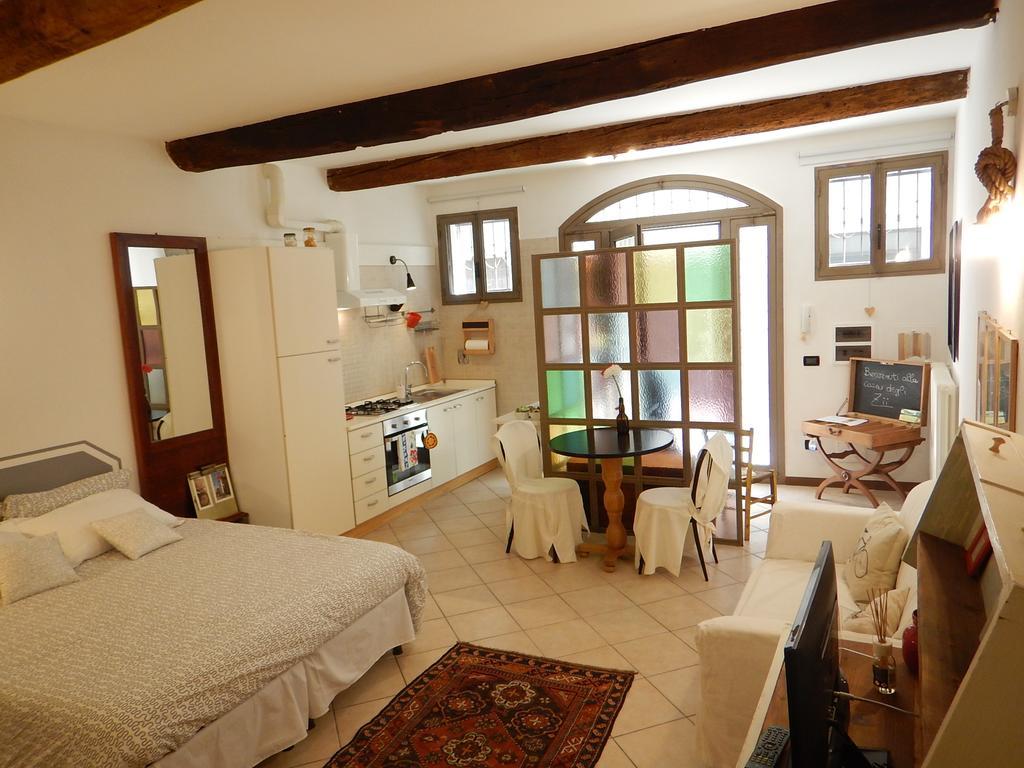 Ferienwohnung La Casa Degli Zii Ferrara Exterior foto